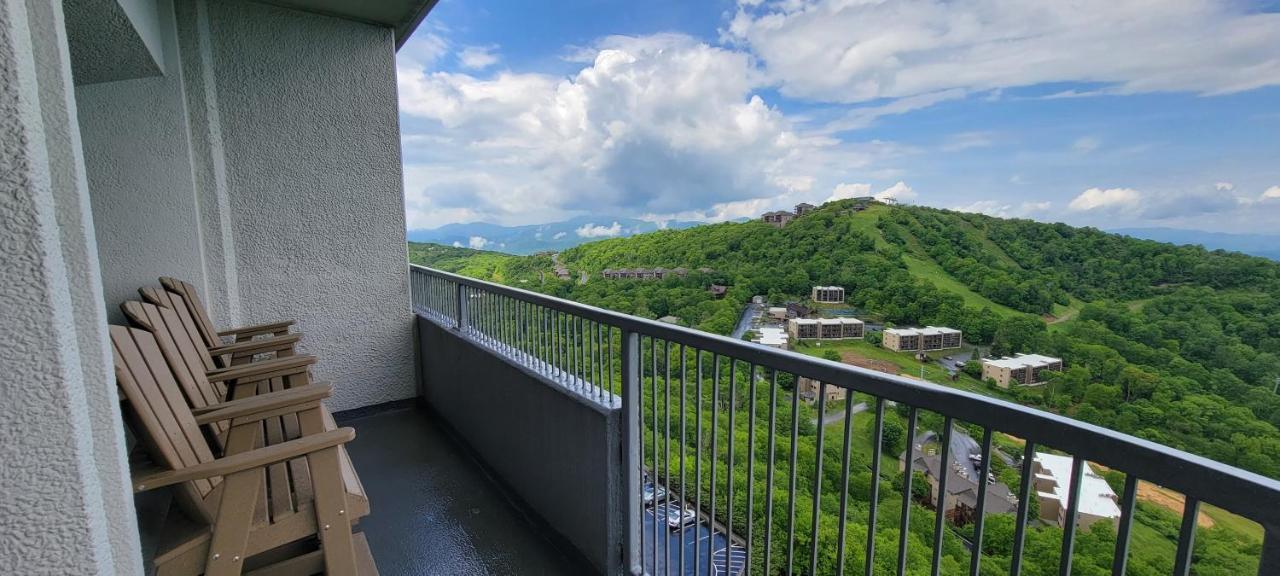 Altitude Adjustment Atop Sugar Mountain At Sugar Top ภายนอก รูปภาพ