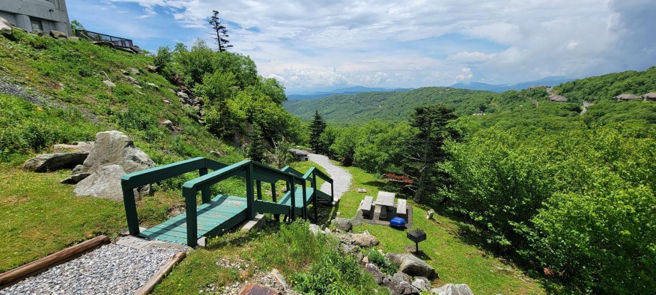 Altitude Adjustment Atop Sugar Mountain At Sugar Top ภายนอก รูปภาพ